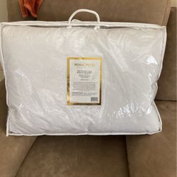 Royal Hotel Bedding 500TC Down Pillow Standard/Queen 33oz Down Filling