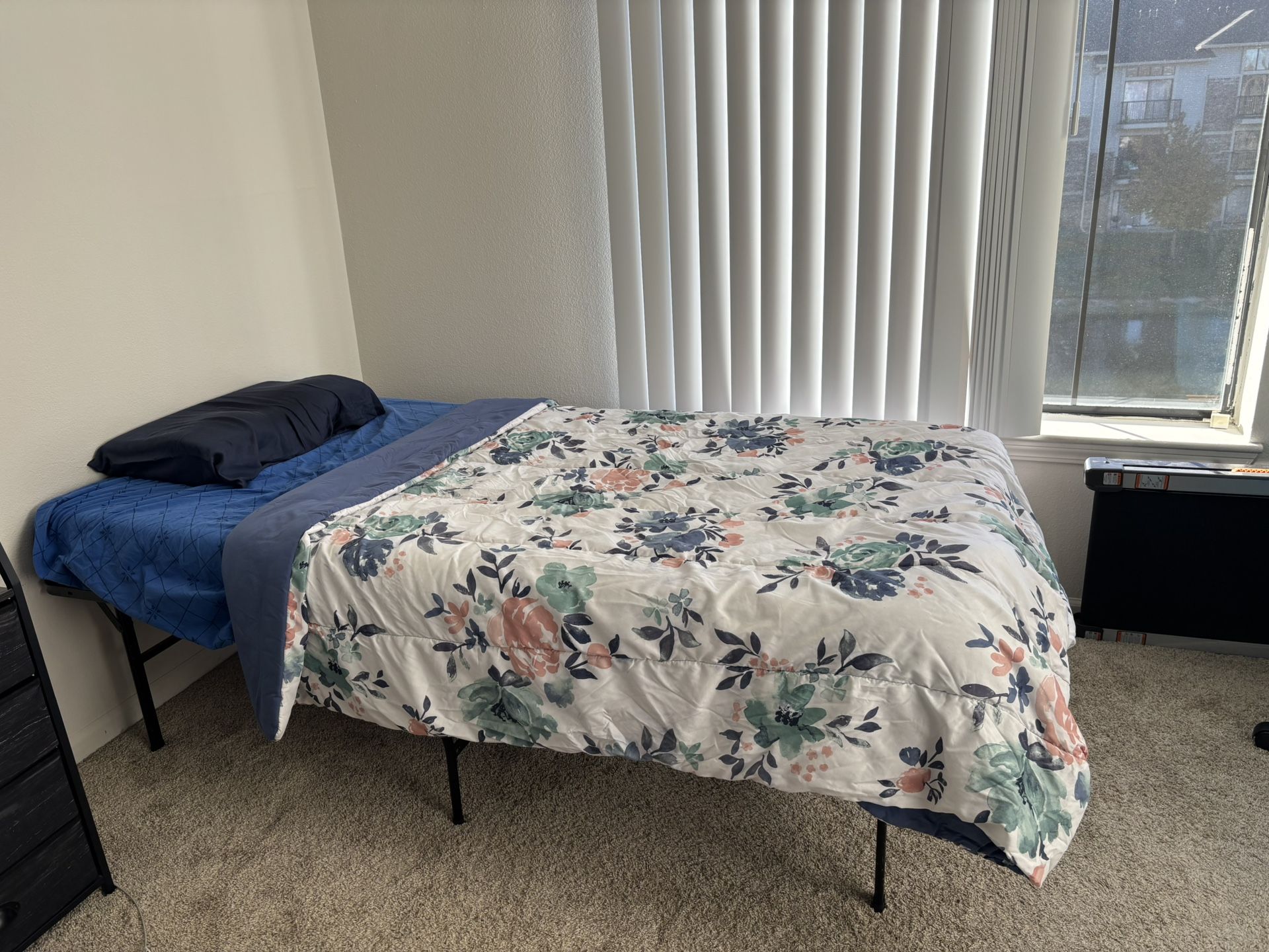 Move Out Sale