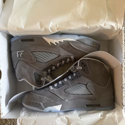 Air Jordan 5 - Wolf Grey Size 10 Men’s