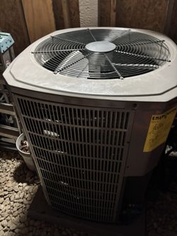 4 Tons Trane Complete HP system