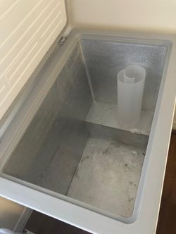 Midea Horizontal Chest Freezer 7.0 Cubic Fetén