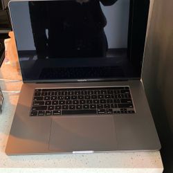 Restored Apple MacBook Pro 16" (Mvvm2ll/a) 2019 Touch Bar 2.4GHz Core i9, 32GB RAM, 512GB SSD Space Gray (Refurbished)