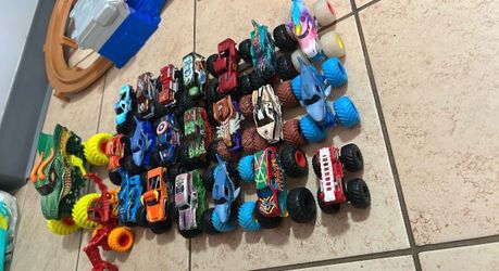 Monster Trucks