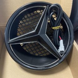 Black Mercedes Benz Grille Light