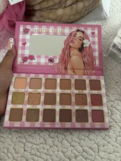 Eyeshadow Palette