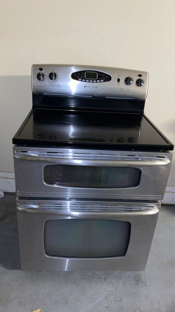 Maytag Gemini 2 oven stove 150 for Sale in Glendale, AZ OfferUp