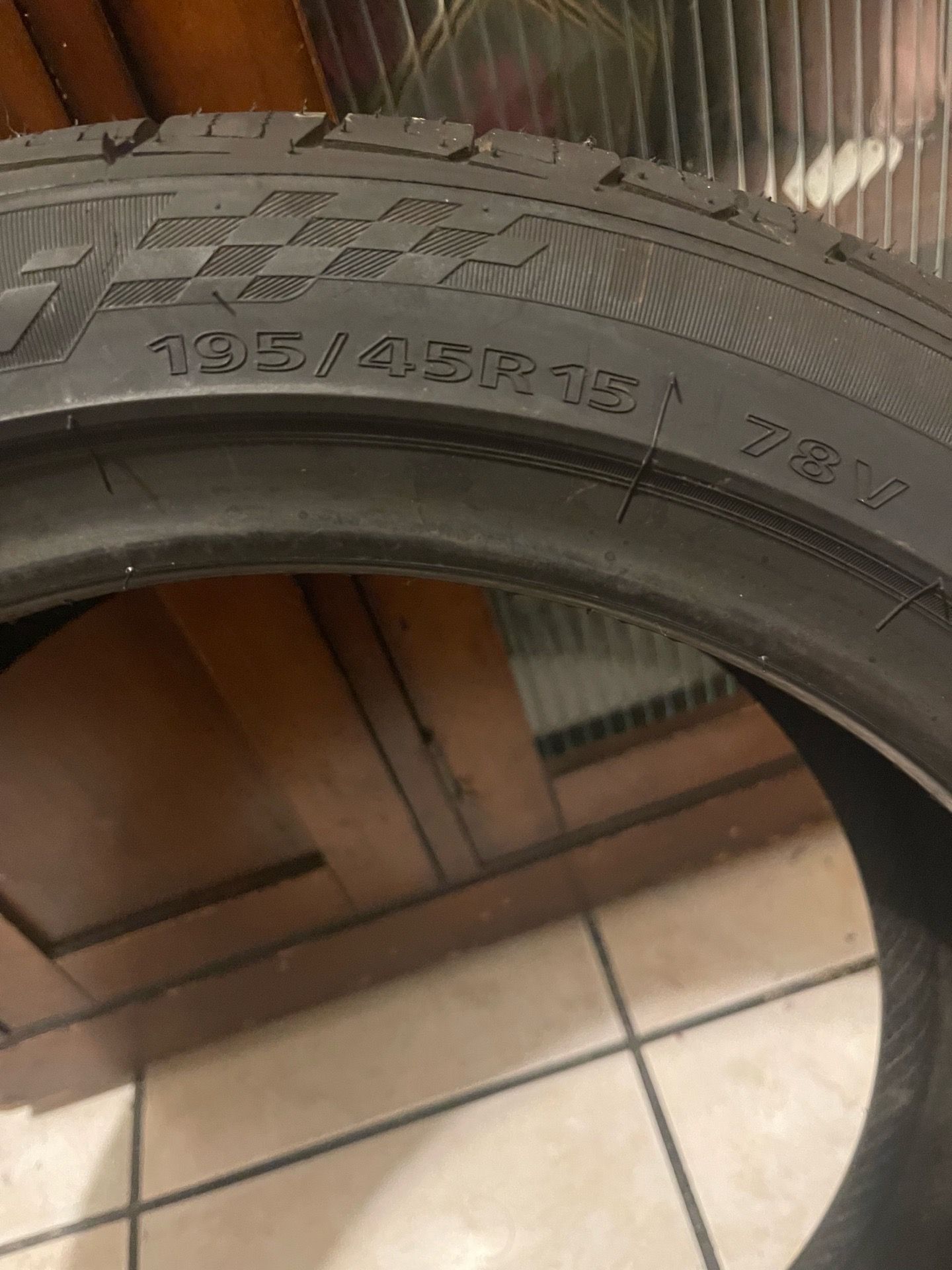 LEXANI NEW TIRES 195/45/R15