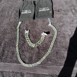 # 158 159  Invicta Elements Mens Drip Chain and Bracelet set Camo  New with Tags and Bag