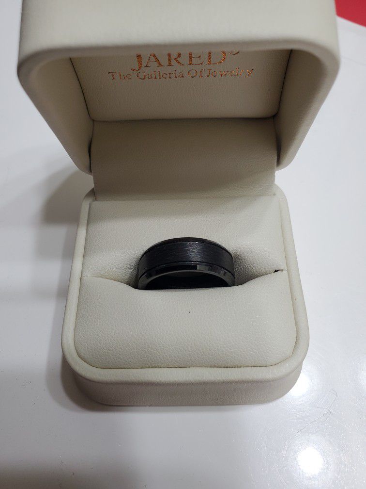 Tungsten Mens Wedding Ring 