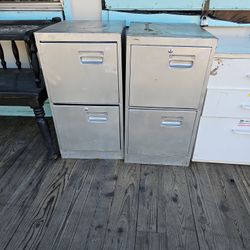 Filing Cabinets 