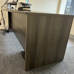 Executive Desk.   72” Grey.  Like New.  