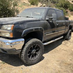 Chevy 2500 HD 8.1 And Allison Transmission