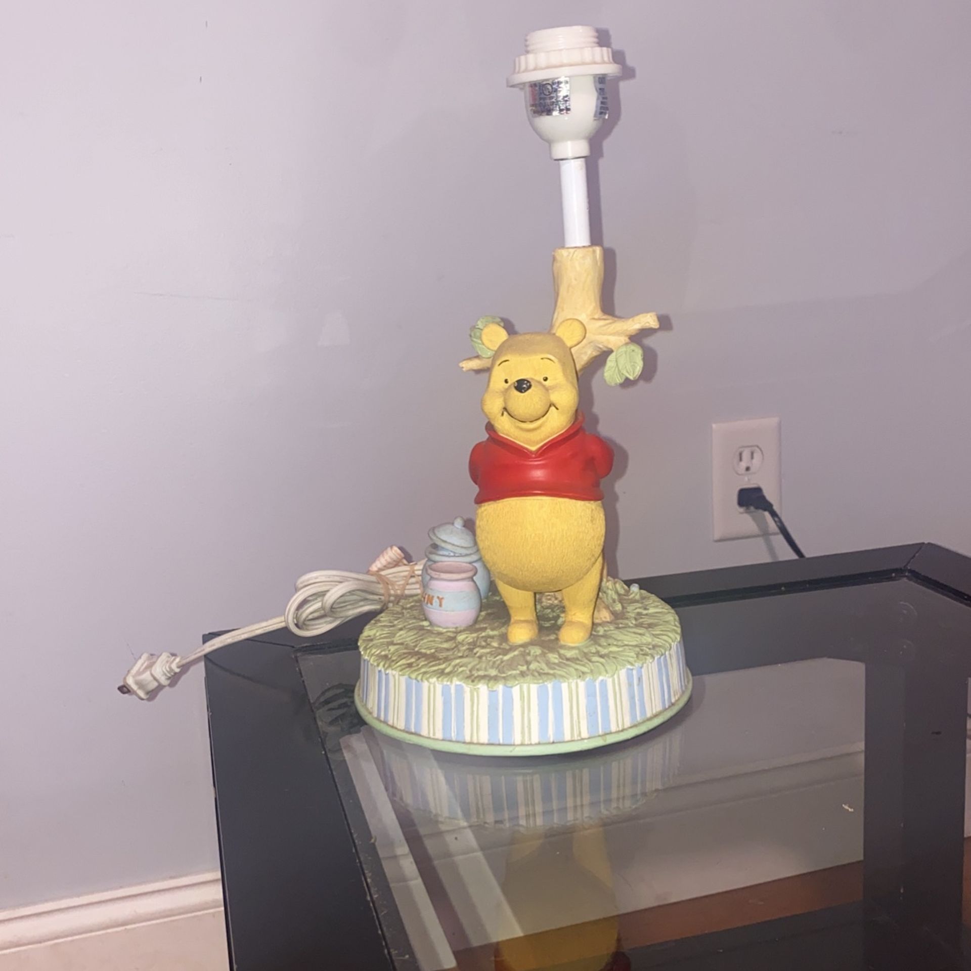 Vintage winnie the pooh lamp