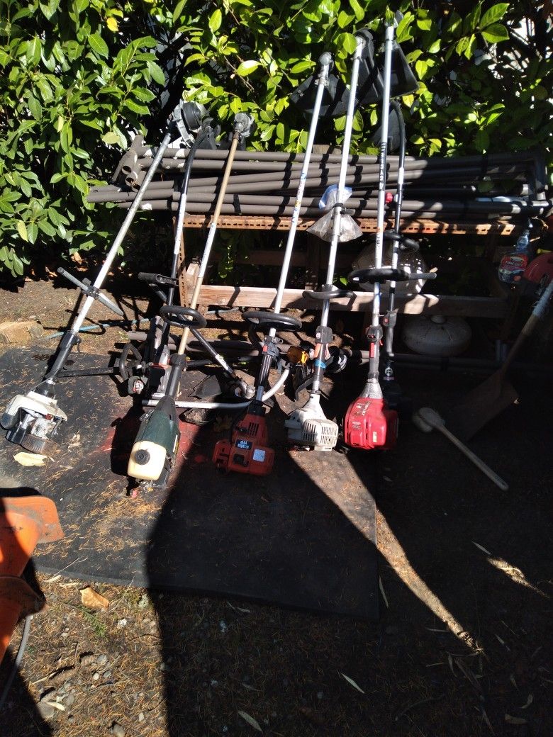 Weed Eaters, 28, Complete Machines. Repair Or Sell Parts