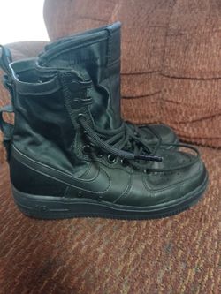 Nike Boots