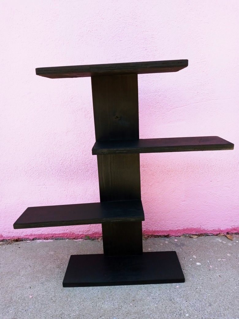Repiza Negra De Madera