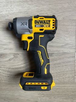 Dewalt impact drill driver (tool only)