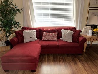 Sofa with Chaise