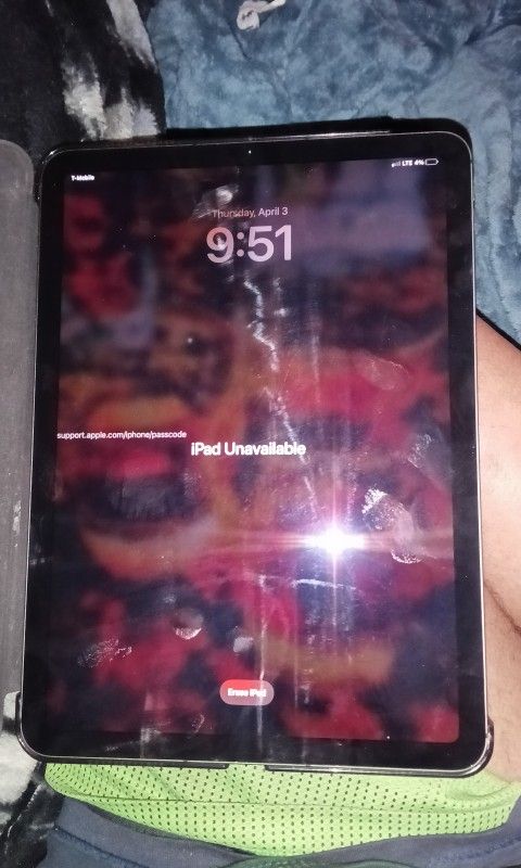 2 iPad Airs One Is Kinda New