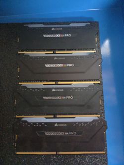 2 sets of DDR4 16gbx2 corsair rgb vengeance 3600mhz