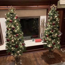 Set Of Two New Christmas Trees Pre-Lit Indoor Outdoor Holiday Decor With Led Lights