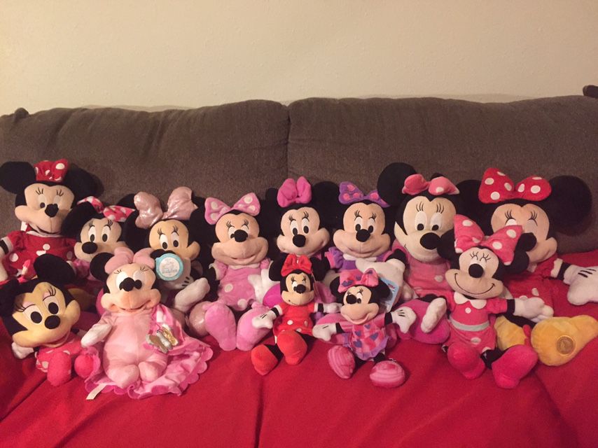 Many Minnie’s!