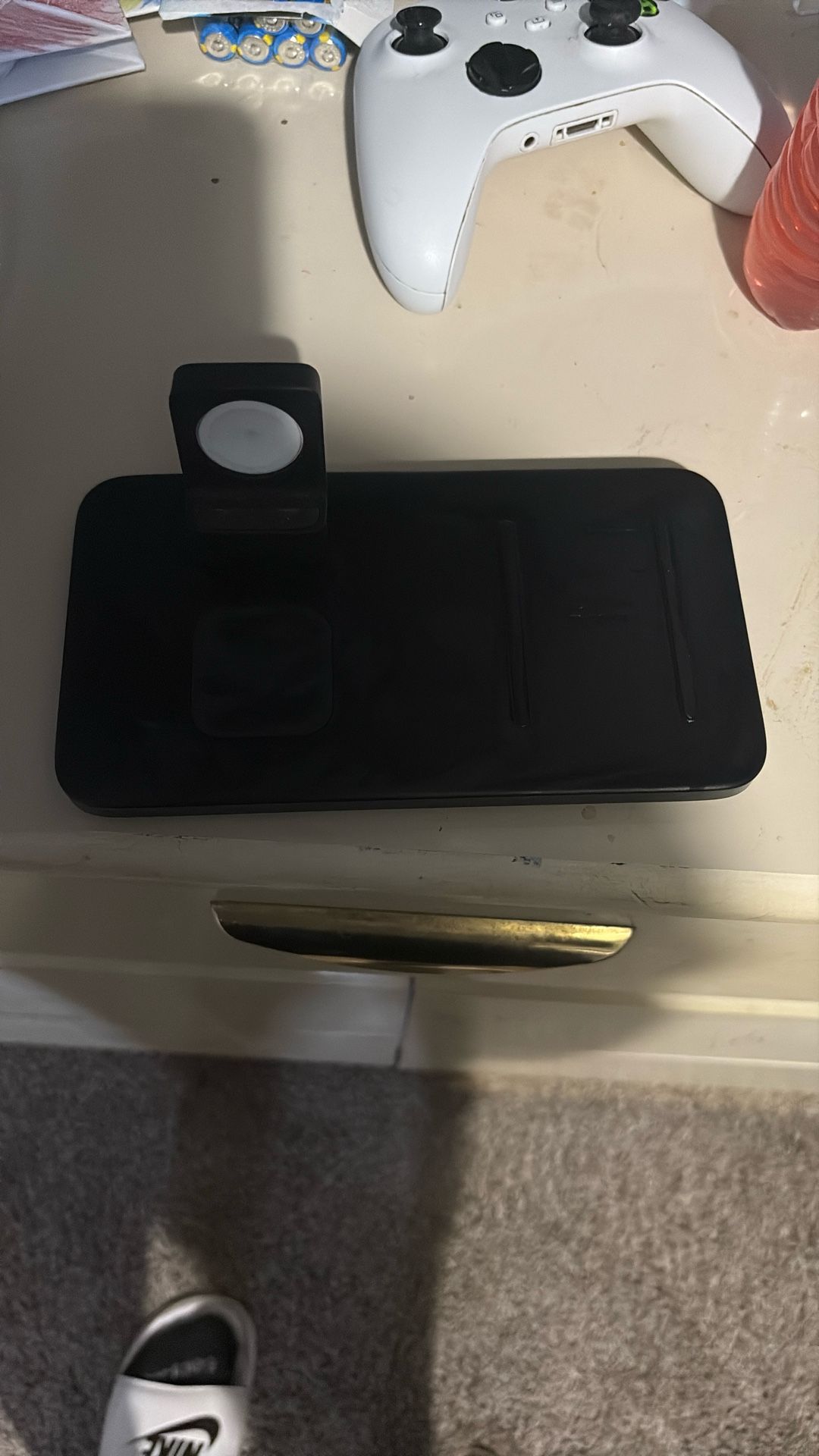 Wireless Charger For iPhone And Apple Watch