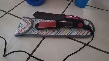 Conair Hair Straightener
