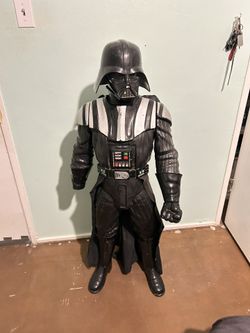 4’2” Darth Vador