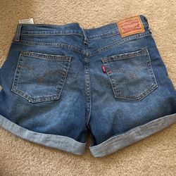 Levi’s Shorts 