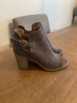 Woman Bootie Heels