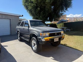 1992 Toyota 4runner SR5