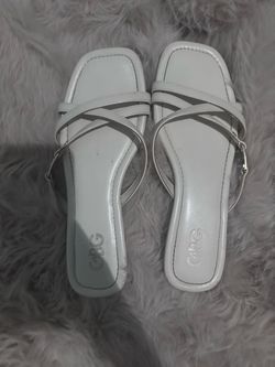 GBG White Strappy Flat Sandals with gold buckle size 8.5