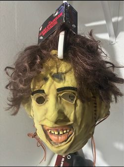 Texas chainsaw mask new 50$