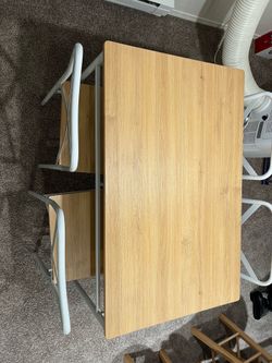 Kitchen table and 4 chairs
