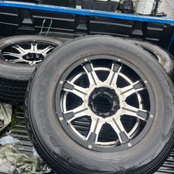 Truck Wheels & Tires 275/65R18 Good Thread
