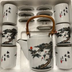 Taiwanese Porcelain Tea Set – Crane & Pine Design (Complete Set)