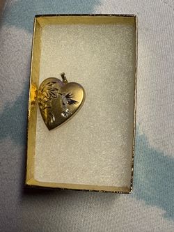 14k heart locket pendant