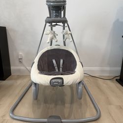 Graco Baby Swing