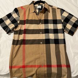 Mens Burberry shirt - M Size 
