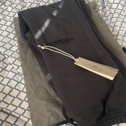 Essentials Pants 