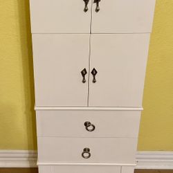 Lori Greiner White Enamel Painted Jewelry Chest 