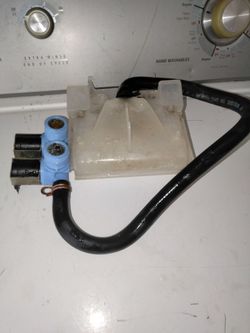 Hot and cold water inlet valve and dispenser for older type top load