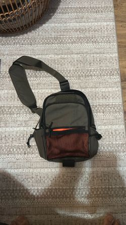 sling bag