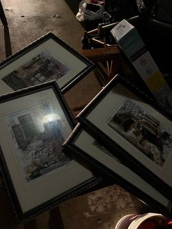 Set of 3 Framed Art Prints with 2 mirrors