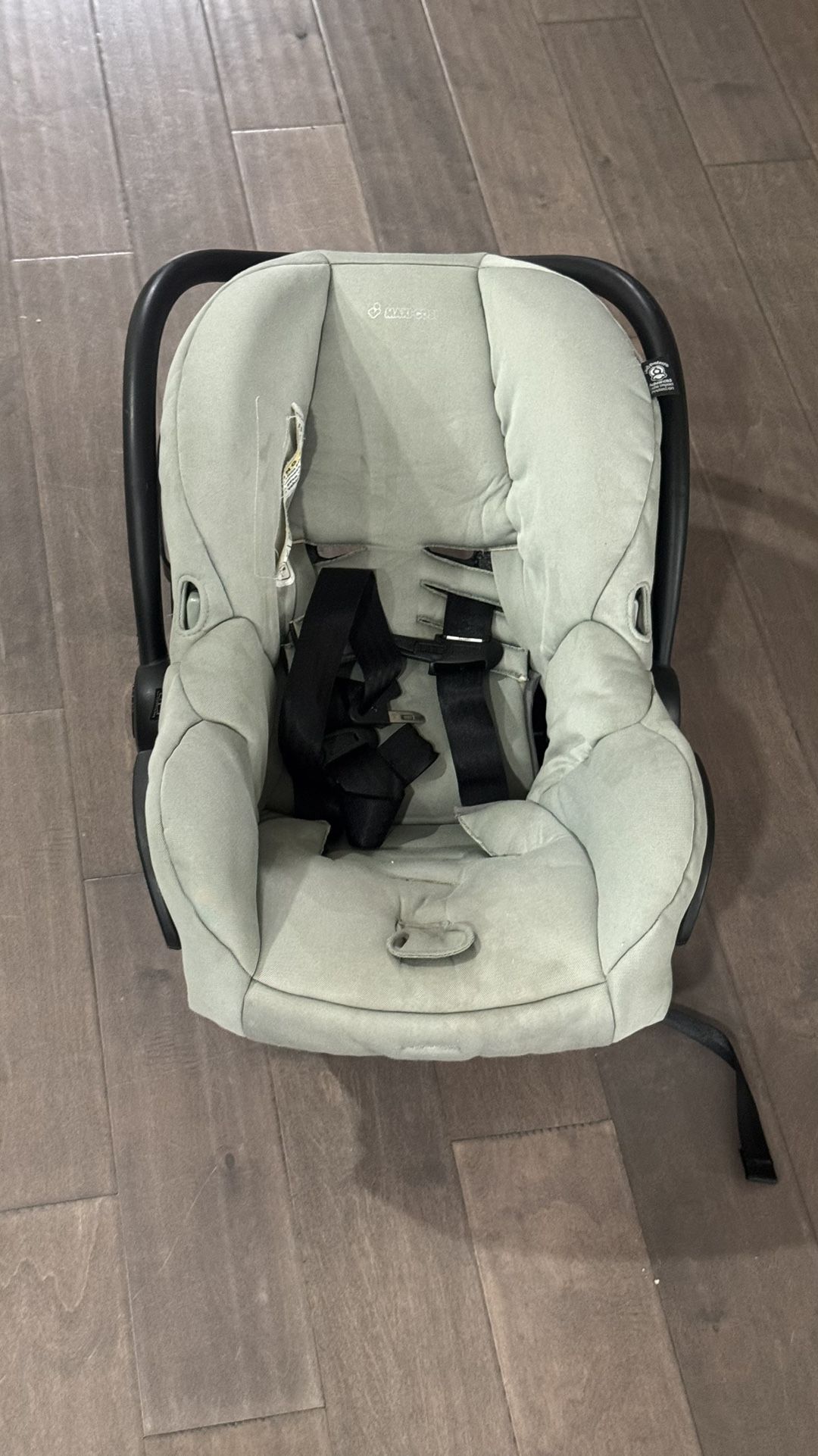Car Seat Maxi Cosi, $25