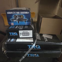 Rotors/Brake Pads/Hubs