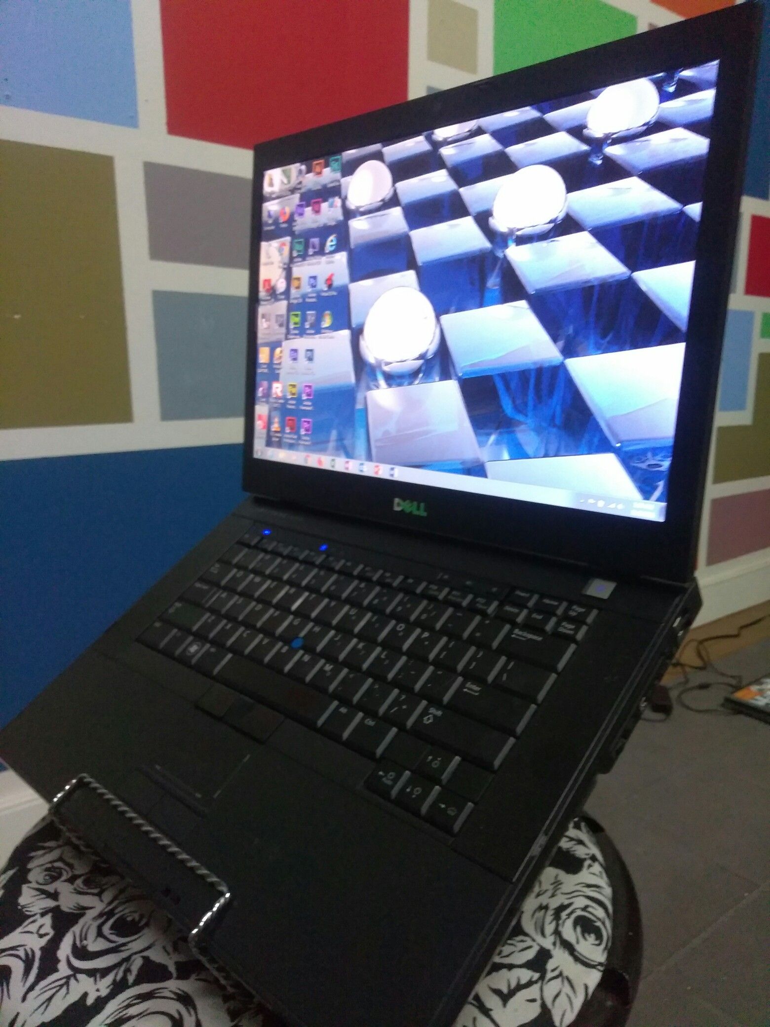 Dell notebook, reliable, in new condition