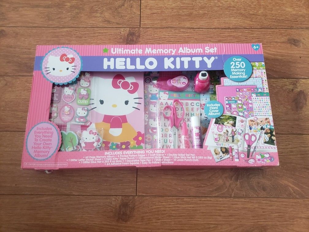 Hello kitty set