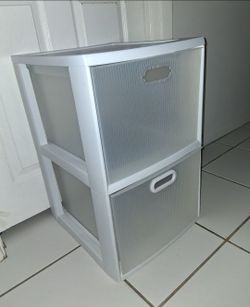Sterilite 2 clear drawers stackable plastic storage drawers 25" x 16" x 18"